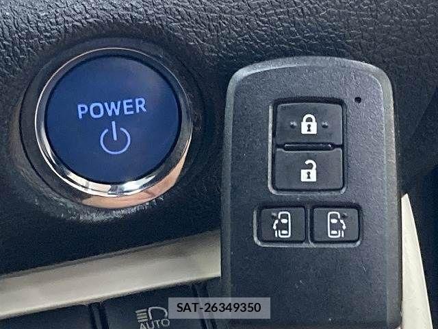 Toyota SIENTA 2017-04 8337886-8