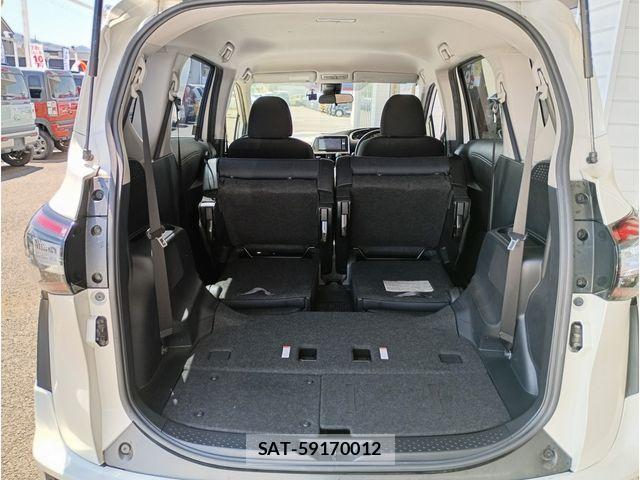 Toyota SIENTA 2015-10 8337887-15
