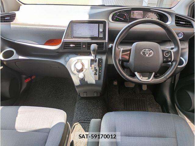 Toyota SIENTA 2015-10 8337887-1