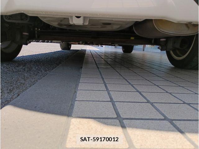 Toyota SIENTA 2015-10 8337887-19