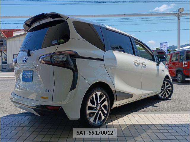 Toyota SIENTA 2015-10 8337887-2