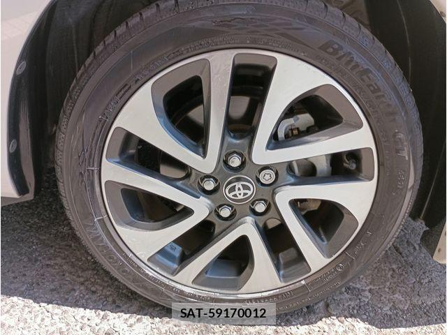 Toyota SIENTA 2015-10 8337887-7