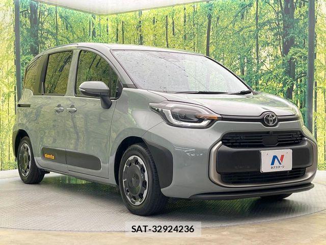 Toyota SIENTA 2023-12 8337876-15