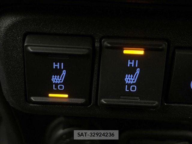 Toyota SIENTA 2023-12 8337876-6
