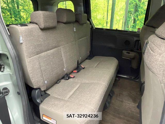 Toyota SIENTA 2023-12 8337876-8