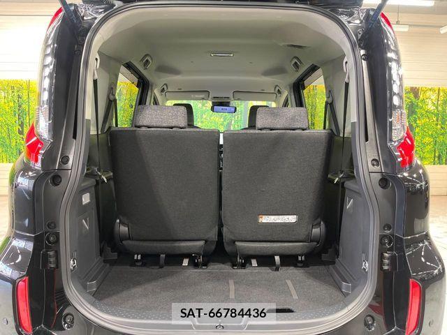 Toyota SIENTA 2023-08 8337874-10