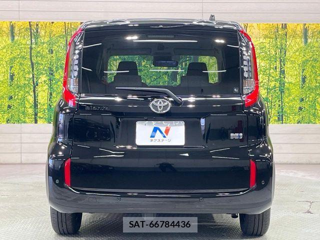 Toyota SIENTA 2023-08 8337874-15