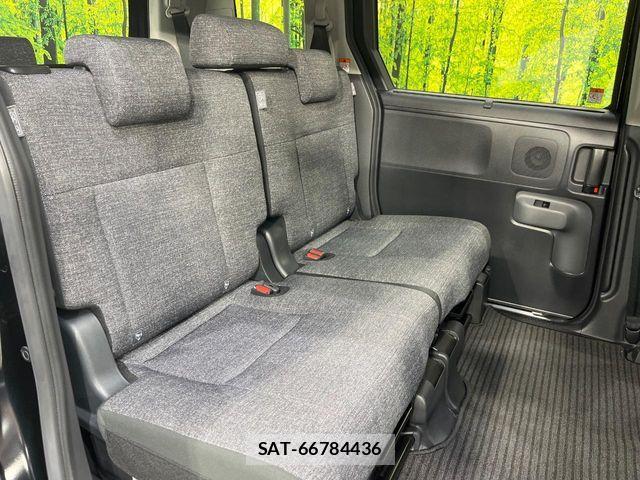 Toyota SIENTA 2023-08 8337874-8
