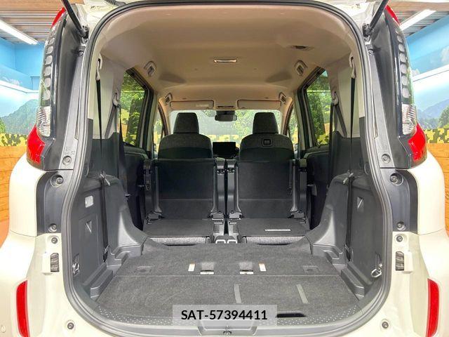Toyota SIENTA 2022-12 8337873-10