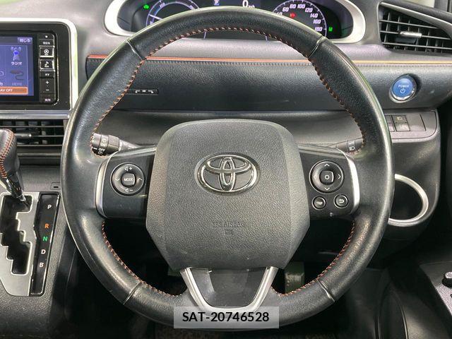 Toyota SIENTA 2018-02 8337881-11
