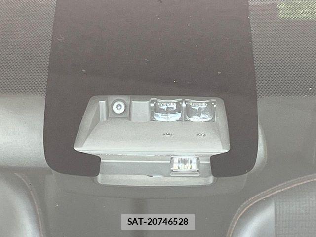 Toyota SIENTA 2018-02 8337881-5