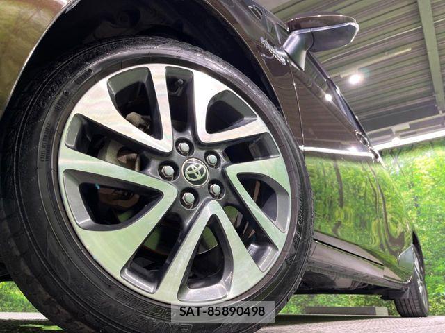 Toyota SIENTA 2017-08 8337890-13
