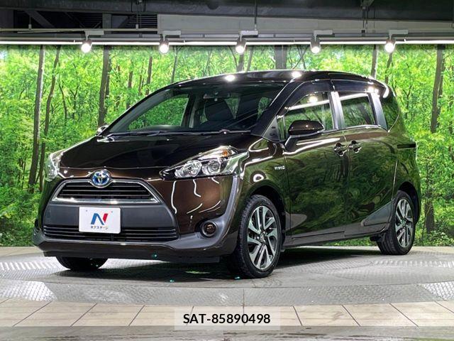 Toyota SIENTA 2017-08 8337890-16