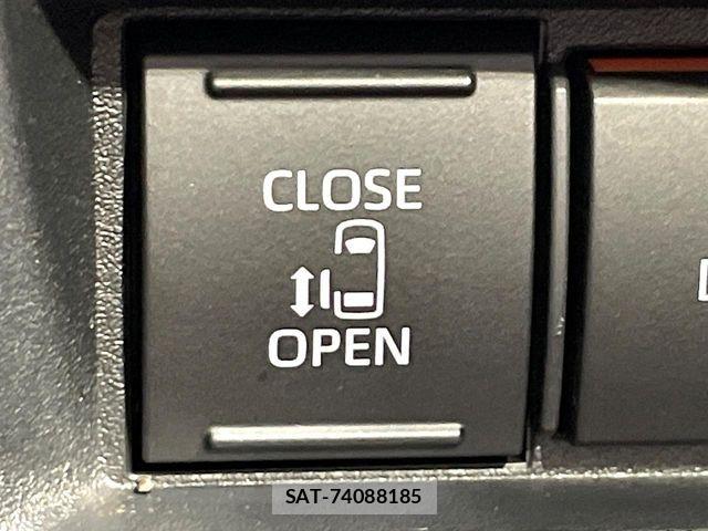 Toyota SIENTA 2024-02 8337878-4