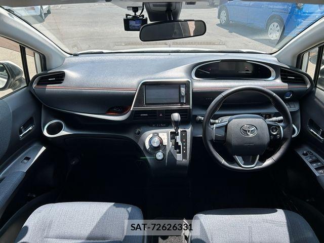 Toyota SIENTA 2015-09 8337888-12
