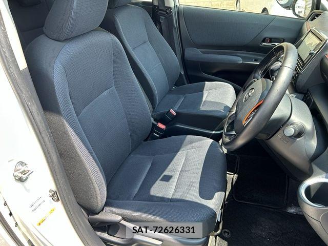 Toyota SIENTA 2015-09 8337888-14