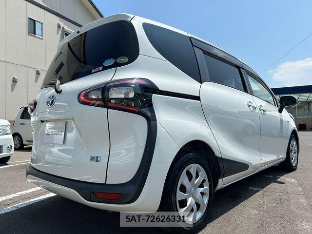 Toyota SIENTA 2015-09 8337888-6