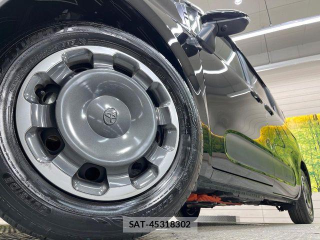 Toyota SIENTA 2023-08 8337871-13