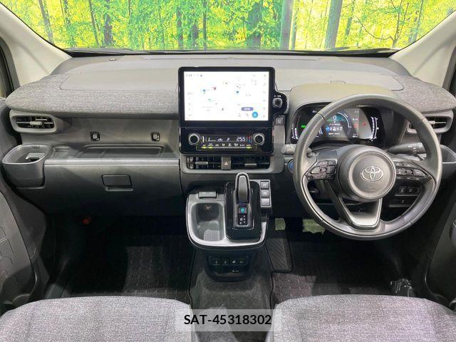 Toyota SIENTA 2023-08 8337871-1