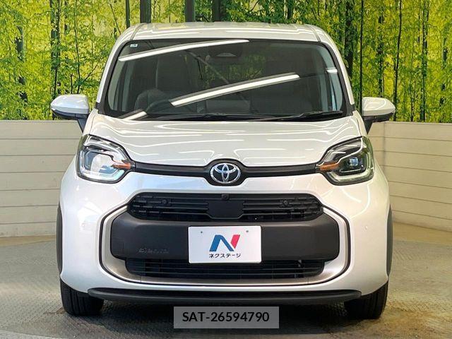 Toyota SIENTA 2025-09 8337870-13
