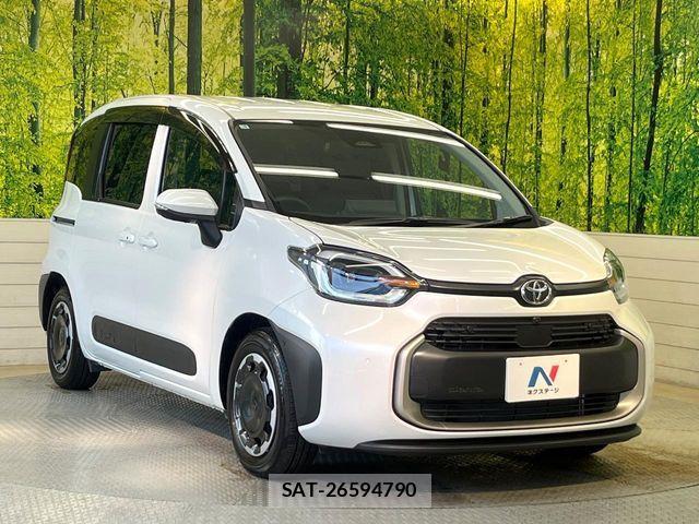 Toyota SIENTA 2025-09 8337870-15