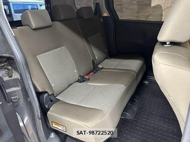 Toyota SIENTA 2023-04 8337879-5