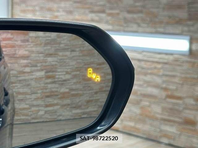Toyota SIENTA 2023-04 8337879-7
