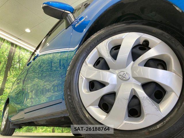 Toyota SIENTA 2017-02 8337885-13