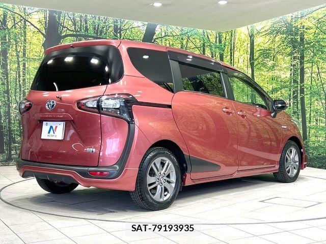 Toyota SIENTA 2015-09 8337892-17