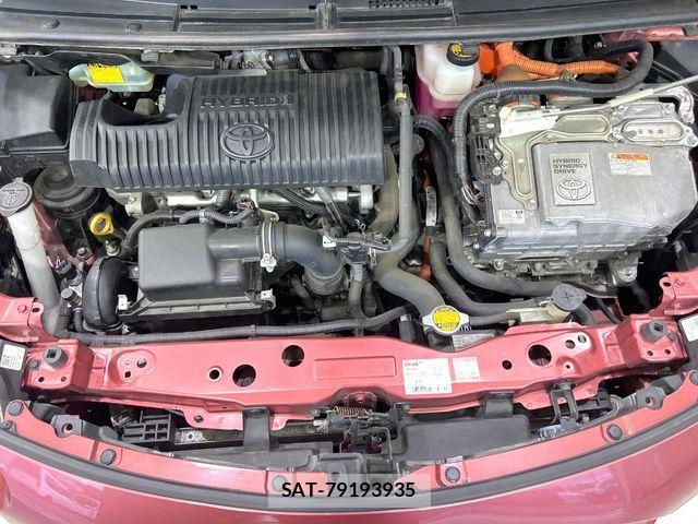 Toyota SIENTA 2015-09 8337892-18