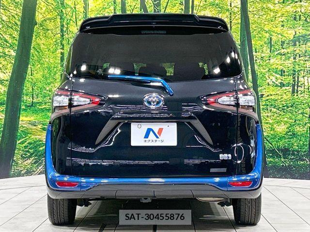 Toyota SIENTA 2015-07 8355607-15