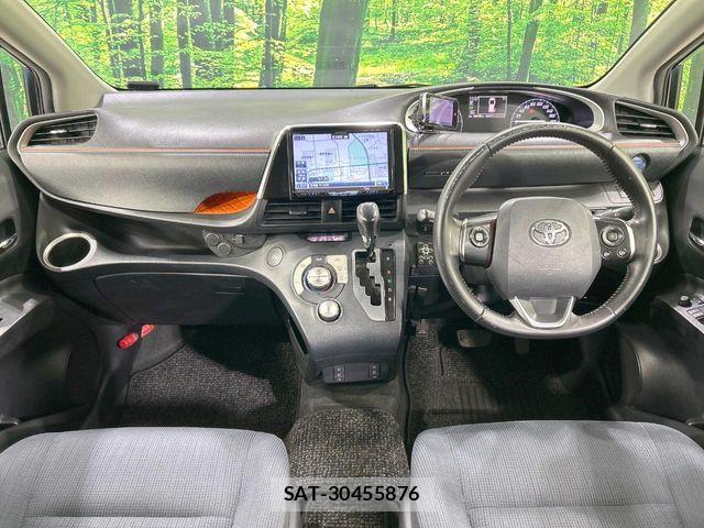 Toyota SIENTA 2015-07 8355607-1