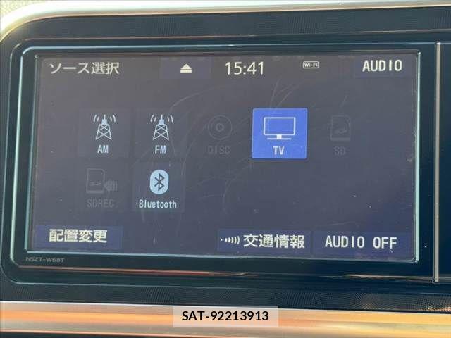 Toyota SIENTA 2021-08 8355604-21