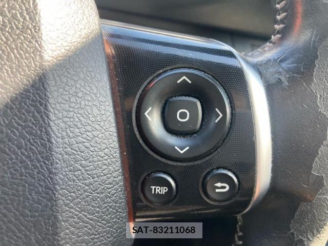 Toyota SIENTA 2016-02 8355608-19