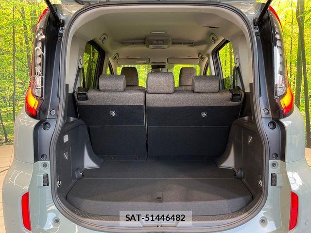 Toyota SIENTA 2023-01 8355602-10