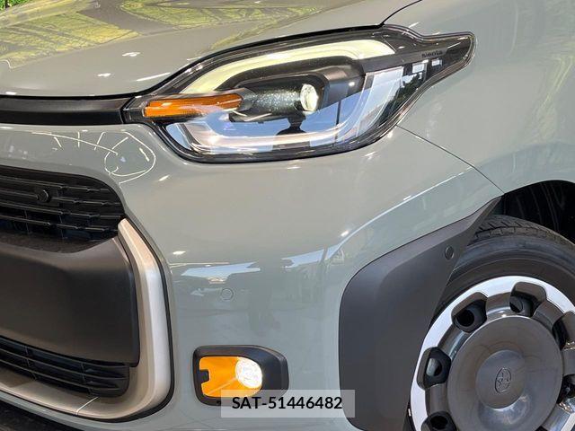 Toyota SIENTA 2023-01 8355602-11