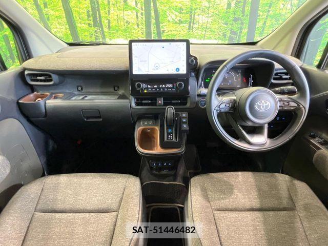 Toyota SIENTA 2023-01 8355602-1