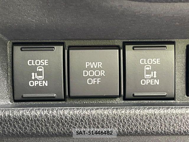 Toyota SIENTA 2023-01 8355602-6