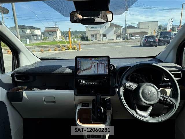 Toyota SIENTA 2023-05 8355603-1