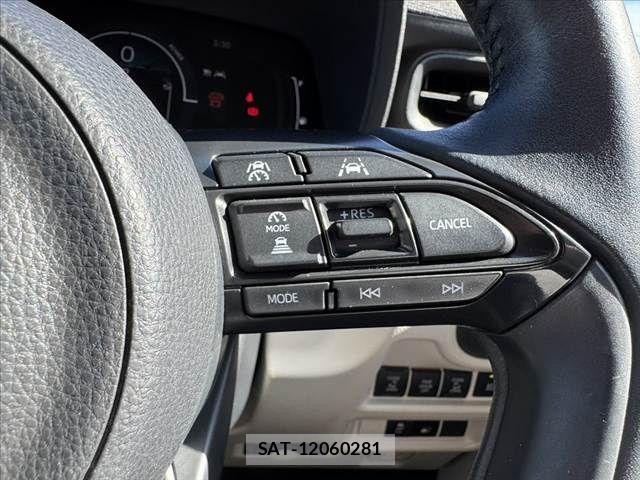 Toyota SIENTA 2023-05 8355603-25