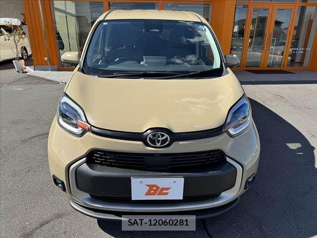 Toyota SIENTA 2023-05 8355603-8