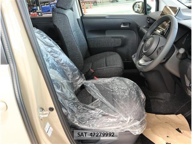 Toyota SIENTA 2026-07 8355601-13