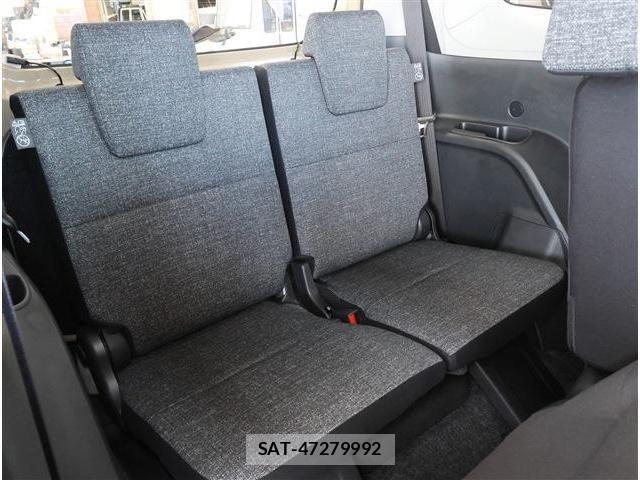 Toyota SIENTA 2026-07 8355601-15