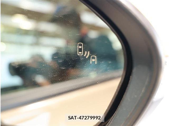 Toyota SIENTA 2026-07 8355601-21