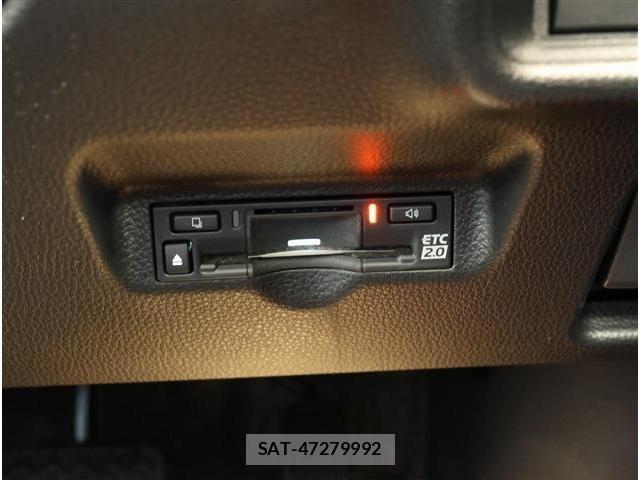 Toyota SIENTA 2026-07 8355601-4