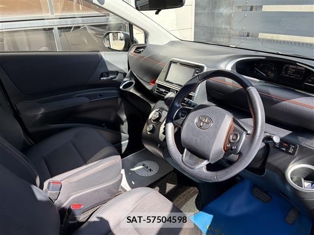 Toyota SIENTA 2018-07 8355606-12