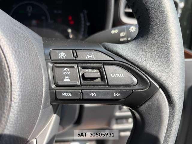 Toyota SIENTA 2023-09 8368710-11