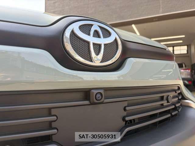 Toyota SIENTA 2023-09 8368710-19