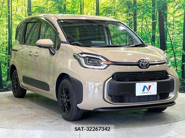Toyota SIENTA 2024-08 8368707-16