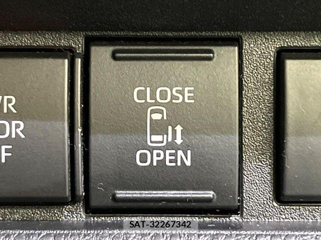 Toyota SIENTA 2024-08 8368707-7